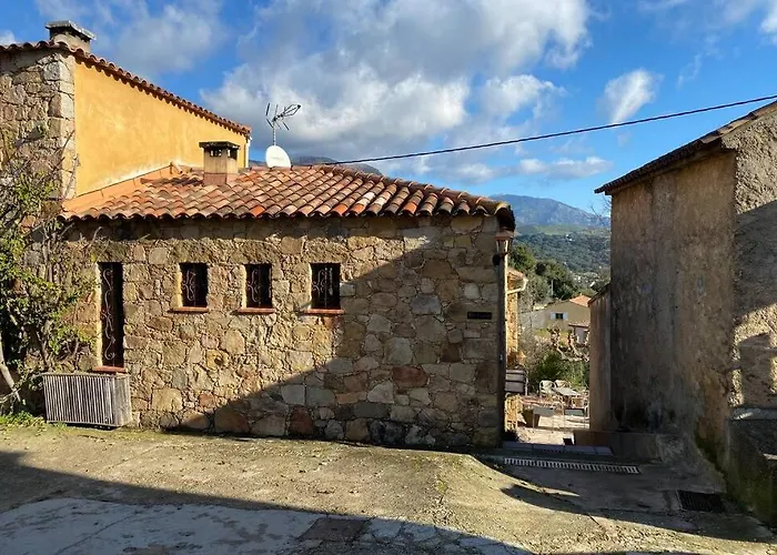 Maison Typique Corse A 10 Min D'ajaccio Et Plages